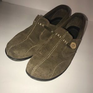 Clark’s bendables m8.5